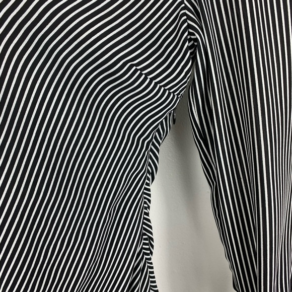 BB Dakota | Striped Dress “Run the world “ - Picture 5 of 7